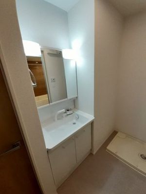 【洗面所】 | アラドハント　Ｂ | 【アラドハント　Ｂ】洗面所です