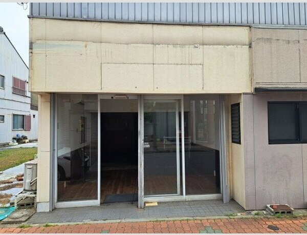 土古町1-26住居付店舗の外観