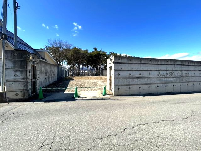 建築条件なし土地　小布施町大字中松の外観