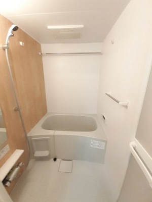 【浴室】 | サイドポート | 落ち着いた空間のお風呂です