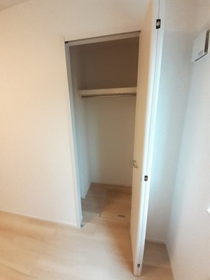 【収納】 | サイドポート | こまごまとしたものを収納できそうですね