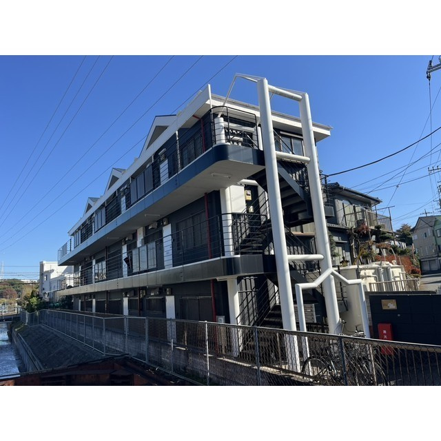 温水TBハイツわたなべの外観