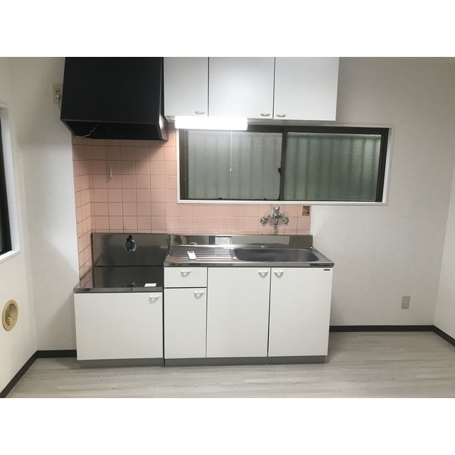 温水TBハイツわたなべのキッチン