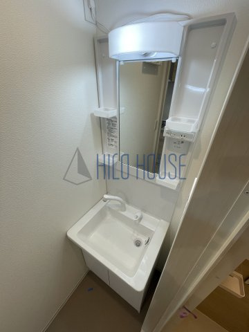 ジーメゾン川越岸町の洗面所