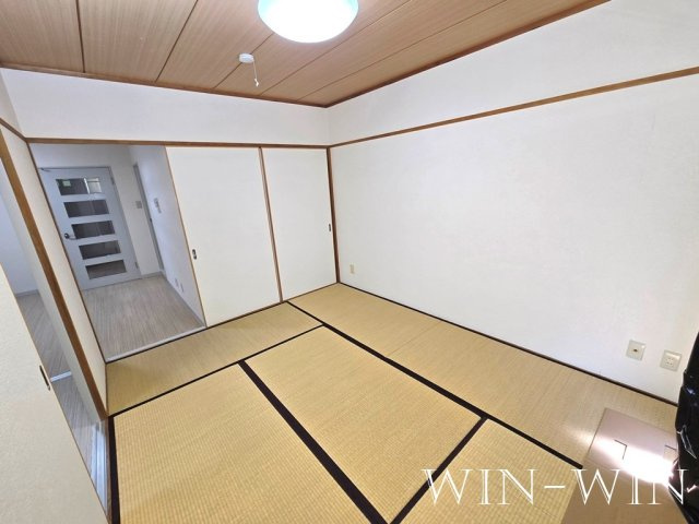 センチュリーコートの和室