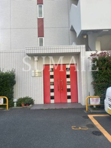 リベルテ駒込のエントランス|ゆとりのあるエントランスです