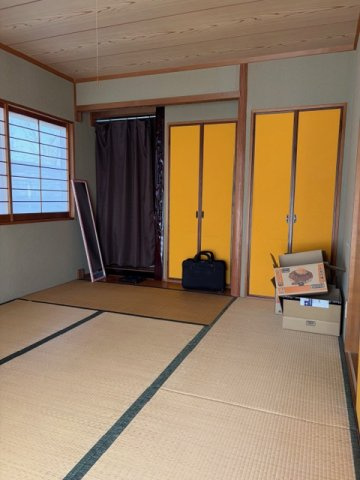 岡山市東区瀬戸町旭ケ丘3丁目の和室|1階西側和室6.0帖
