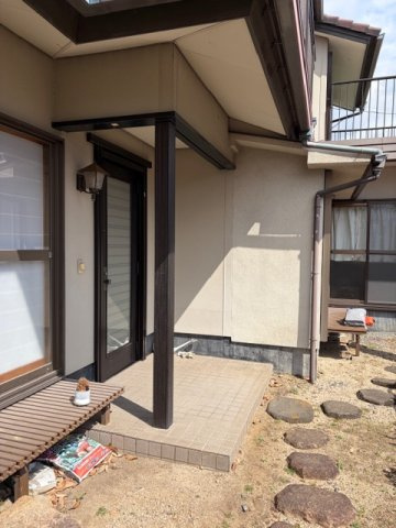 岡山市東区瀬戸町旭ケ丘3丁目の玄関