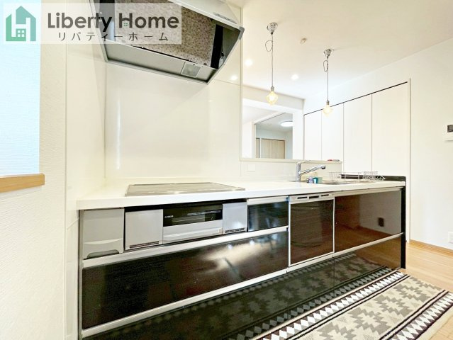 笠間市鯉淵 　築浅中古戸建のキッチン