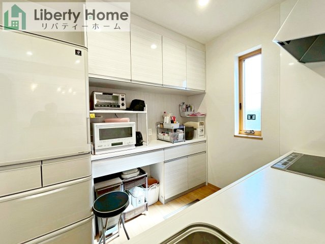 笠間市鯉淵 　築浅中古戸建のキッチン