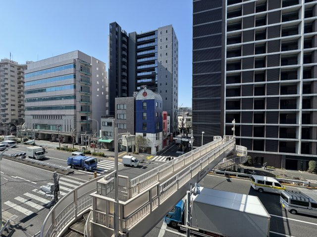 ダイアパレスシェルトワレ目黒の展望|前面は道路で陽当たり眺望良好です♪
