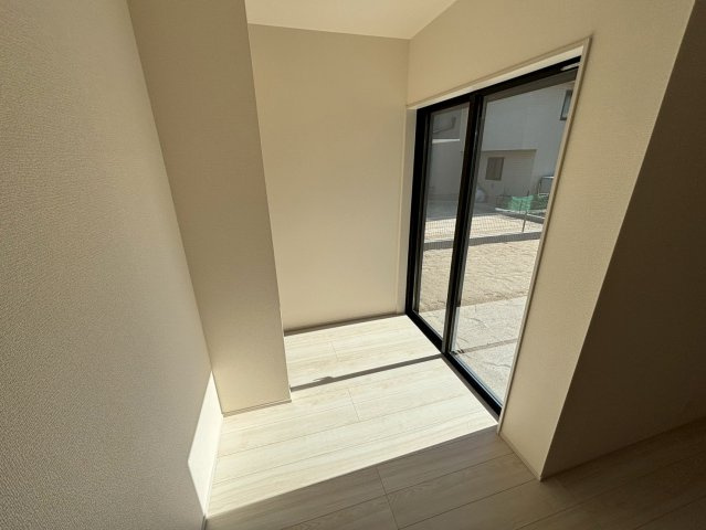 日立市滑川本町3期　新築戸建のその他|リビングと繋がる明るいスペース♪