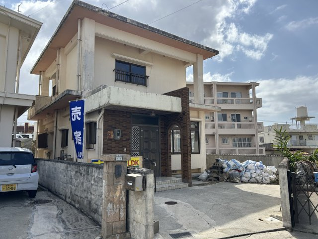 浦添市仲間戸建て