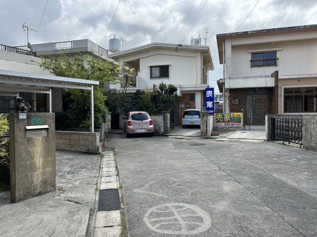 浦添市仲間戸建ての外観