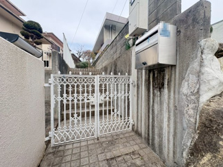 【エントランス】 | 吹田市古江台2丁目貸家