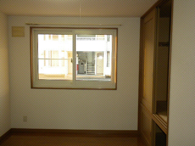 コーポ鈴木Eの洋室