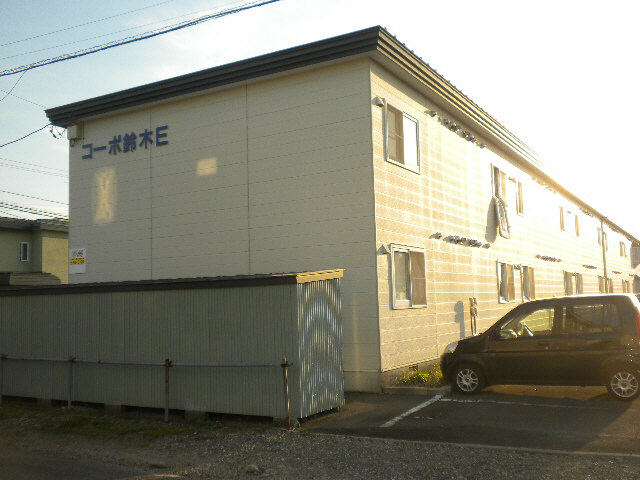 コーポ鈴木Eの外観