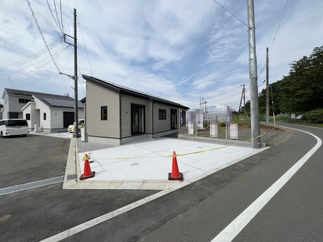 瑞穂町高根　新築戸建全6棟の外観|ご家族の笑顔も増える、明るい南向きの住まい♪