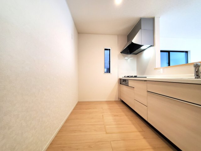 三郷市　早稲田6丁目　新築戸建　全4棟のキッチン|誰もが使いやすいデザインにこだわったキッチンです