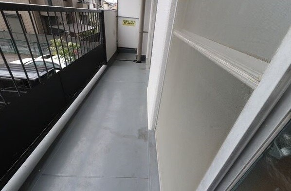 ヴェルデ平針南のバルコニー