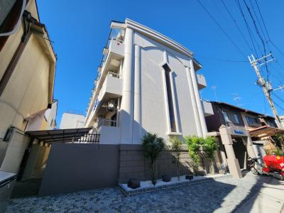 パラドール円町の外観