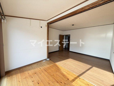 【居間・リビング】 | 古閑中（岩井）貸家