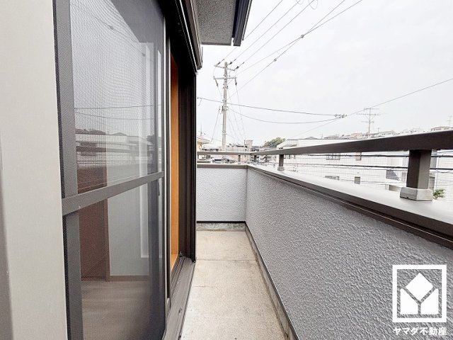 西宮市一ケ谷町のバルコニー