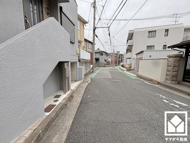 西宮市一ケ谷町の前面道路含む現地写真