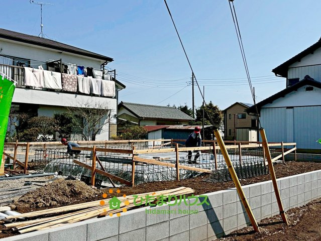 加須市不動岡第4　新築一戸建て　01　クレイドルガーデンの駐車場|2026/4/3　撮影