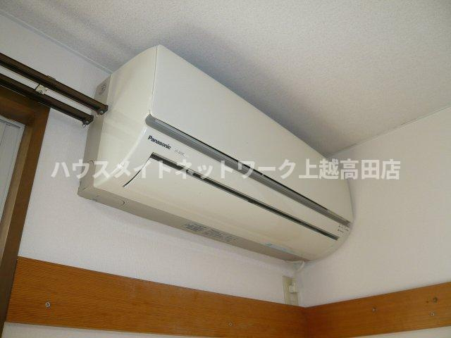 ハイツ２５の設備|エアコン（参考同型107号室室内写真）

