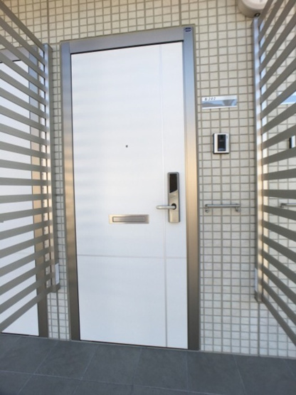 【玄関】 | オペレッタ　Ｂ