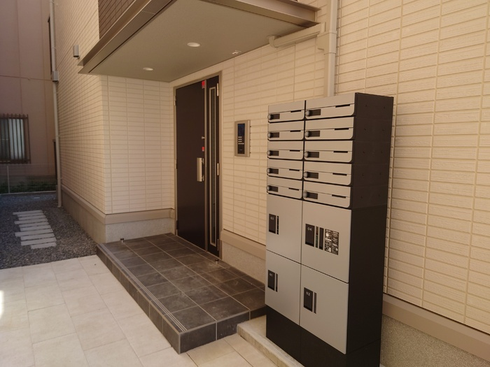 ベンティ　明治のエントランス