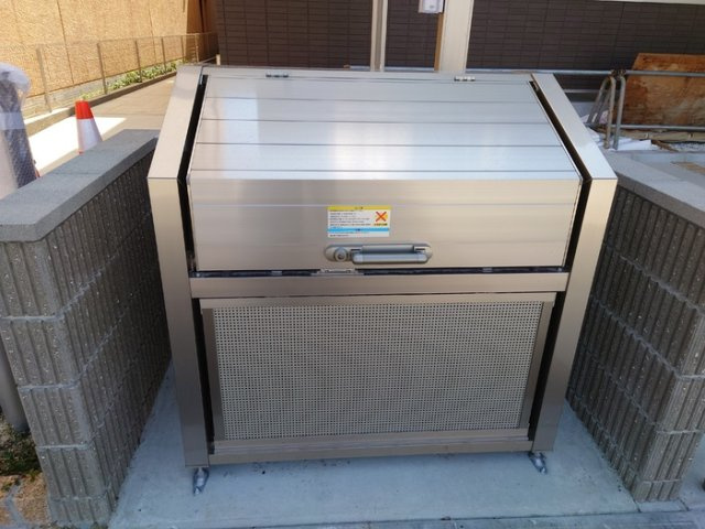 ベンティ　明治のその他|専用ごみ置場