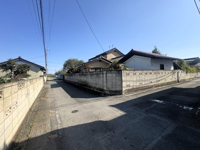 前橋市女屋町　土地　3号地の前面道路含む現地写真|接面道路　北側公道　幅員約4.2ｍ