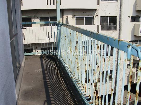 離宮前グリーンハイツのバルコニー