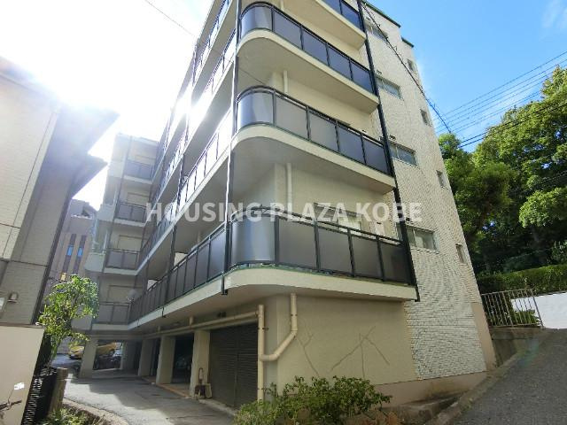 離宮前グリーンハイツの外観