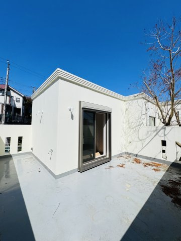 Kamakura Atelier Houseｰ鎌倉市笛田のバルコニー