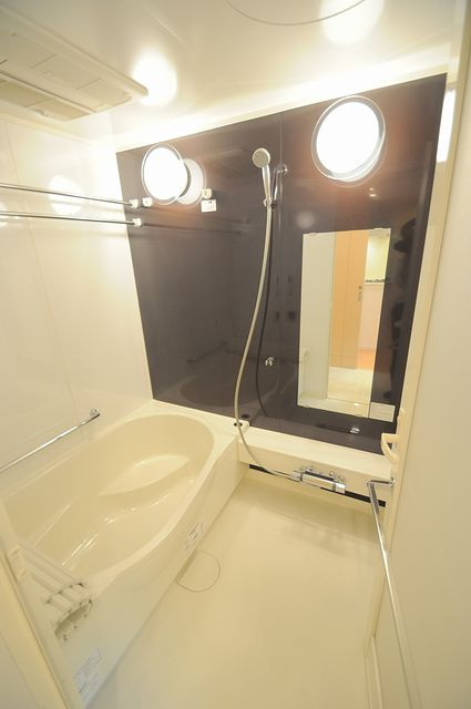大阪市都島区毛馬町２丁目の賃貸マンションの浴室