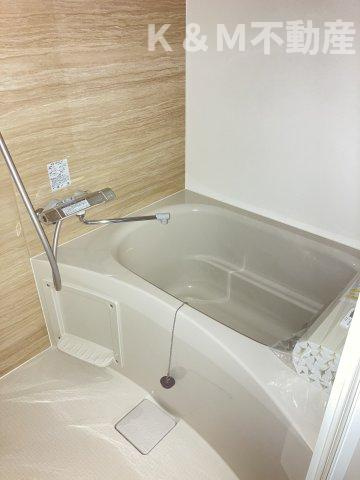 サラブレッドⅢの浴室|コンパクトで使いやすいお風呂です