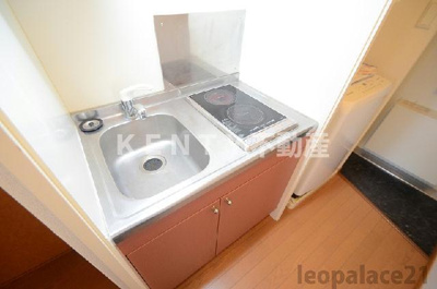 【キッチン】 | レオパレスオブリカーサ | 使いやすいキッチンです