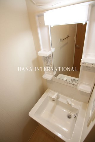 クレイノ静の独立洗面台