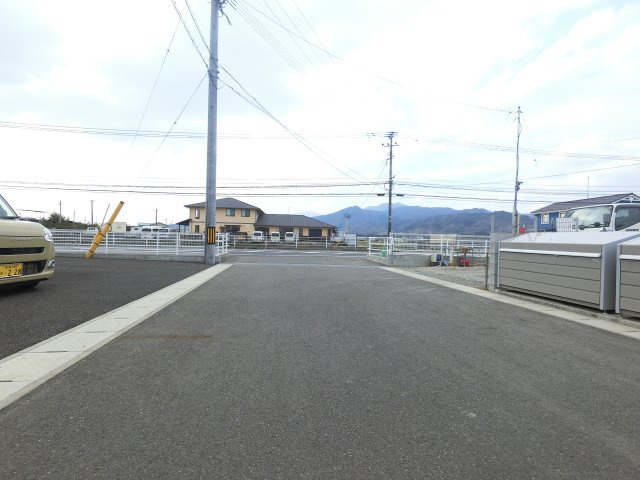 佐賀市大和町東山田第３の前面道路含む現地写真|前面道路含む現地写真です