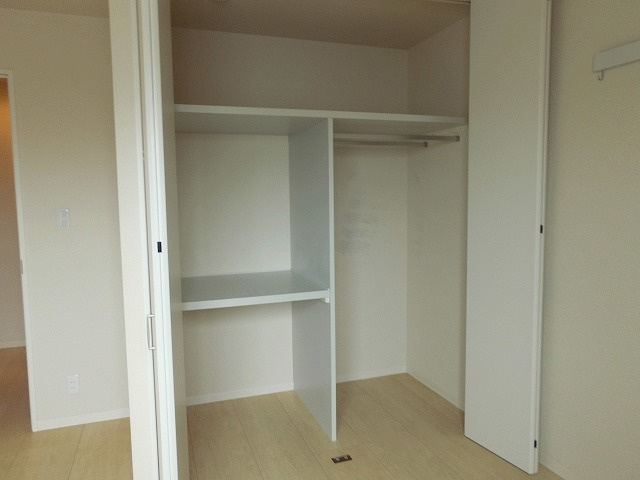 シャーメゾン茜の収納