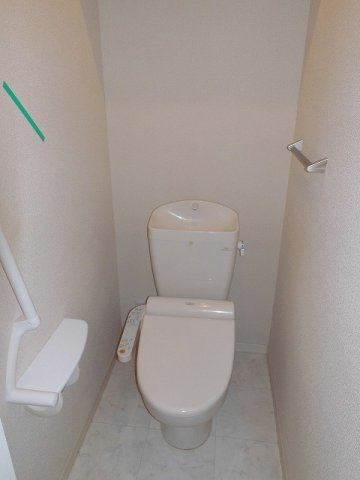 シャーメゾン茜のトイレ