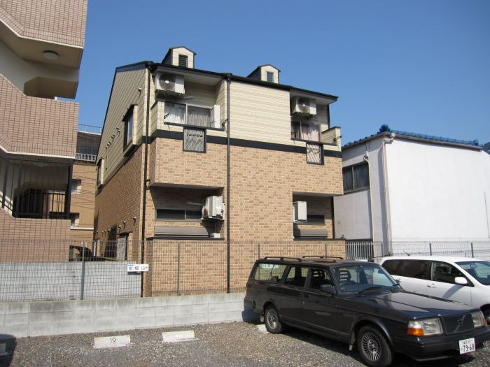 パレット六本松