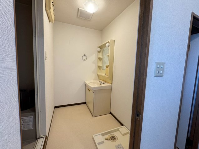 西京極前田町のランドリースペース