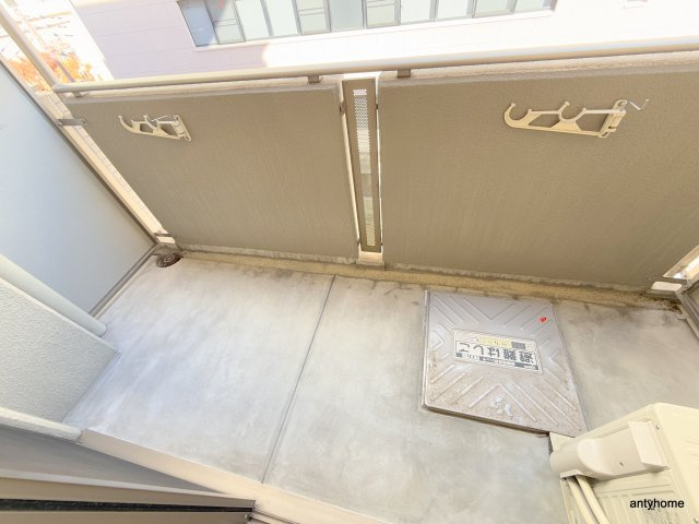 パークハイムうつぼ　仲介手数料無料のバルコニー