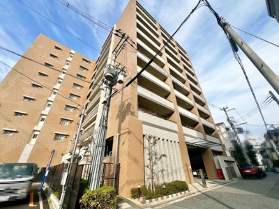 【外観】 | ローレルコート山坂 | 浴室に窓が付いているので、換気ができて湿気やカビ防止になりますよ♪