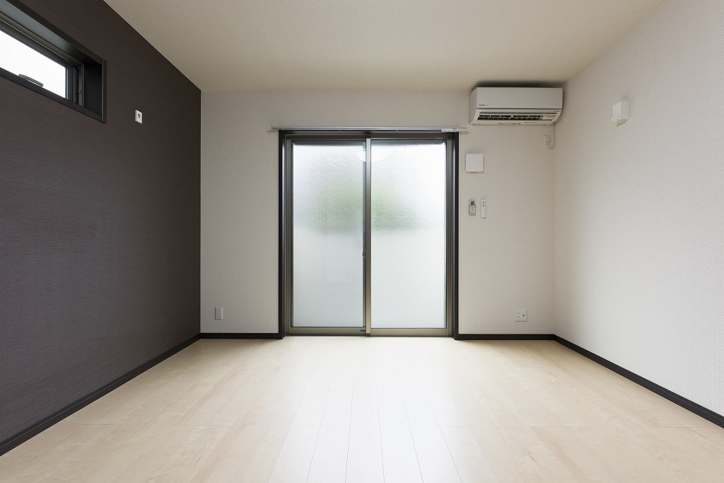 フジパレス東三国Ⅲ番館の居間・リビング