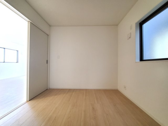 三郷市　早稲田6丁目　新築戸建　全4棟の洋室|ゆったりした洋室です